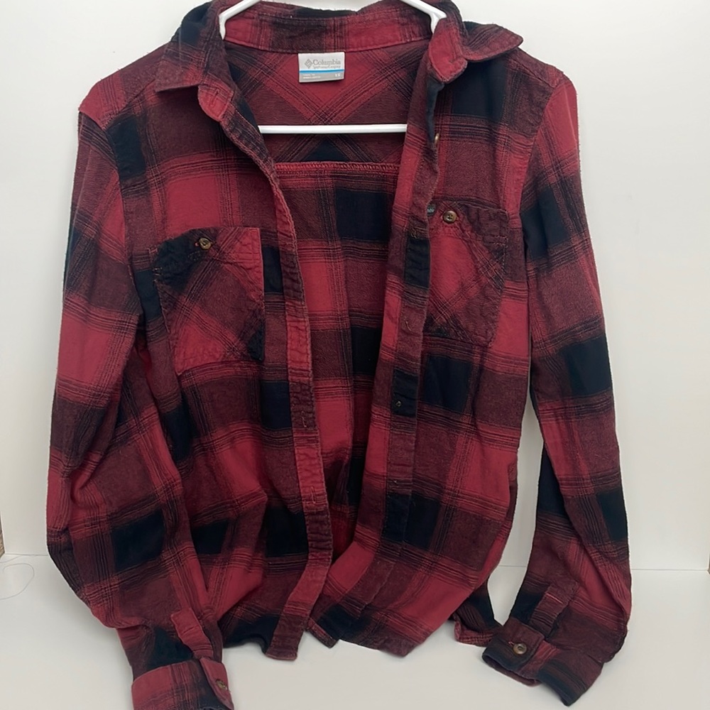 Columbia red button up flannel